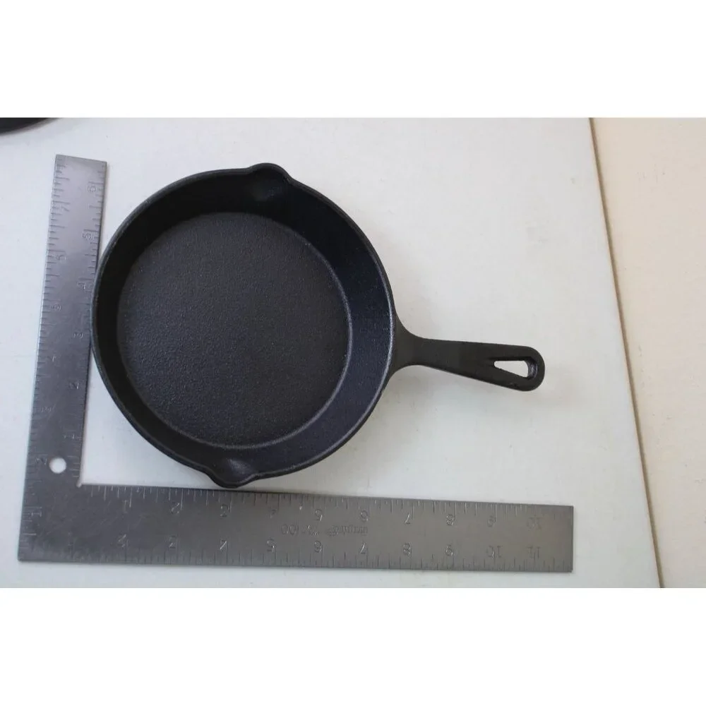 Cast Iron Pan 6 1/4